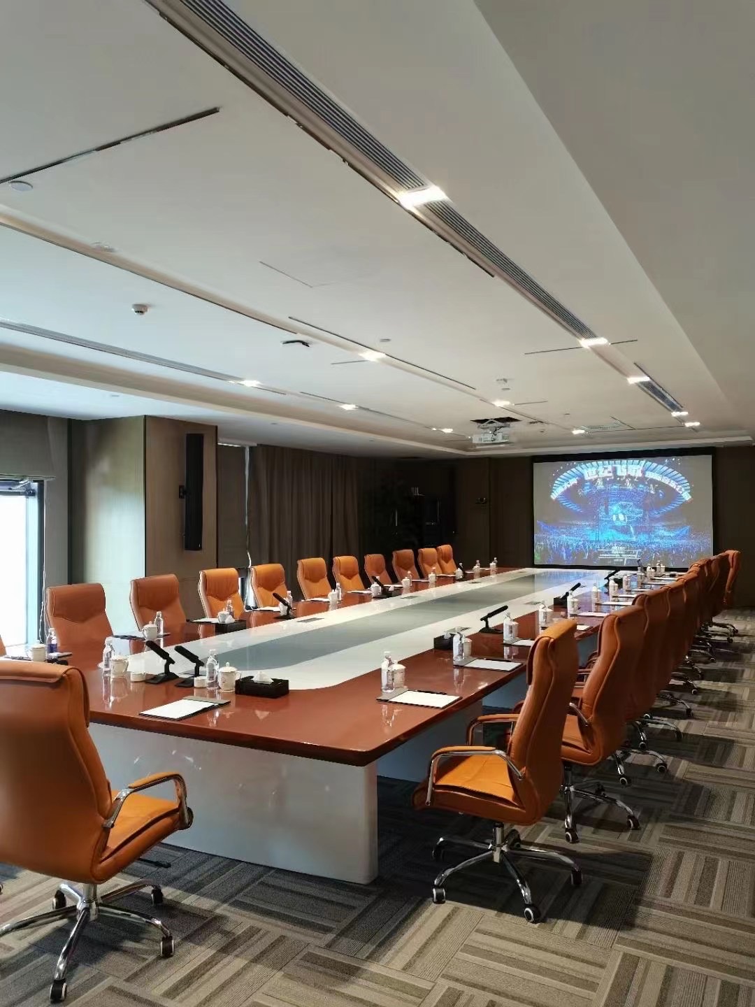 平型關(guān)大酒店智能化多媒體會議室